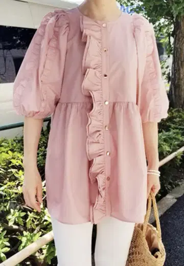 안드러브 옷장 후리후리 후리루의 페미닌 블라우스