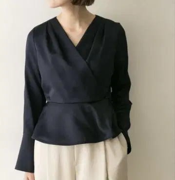셀포드 카슈쿨 페플럼 블라우스 38