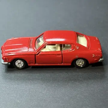 토미카 18 닛산 블루버드 2000 GT-X 일본제