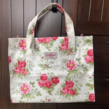 [새상품] Cath Kidston 꽃무늬 토트백