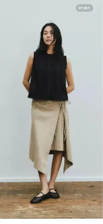 ZARA 비대칭 스커트