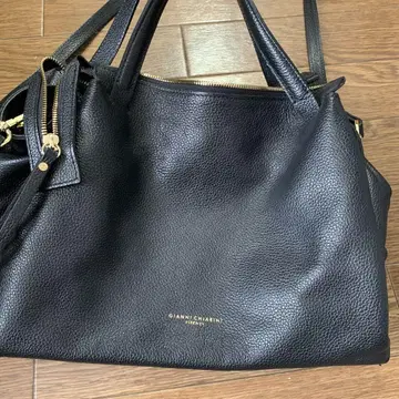 GIANNI CHIARINI 블랙 가죽 토트백