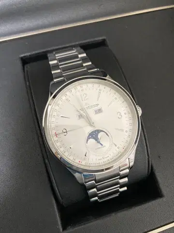 예거 르쿨트르 마스터 컨트롤 달력 Q4148420
