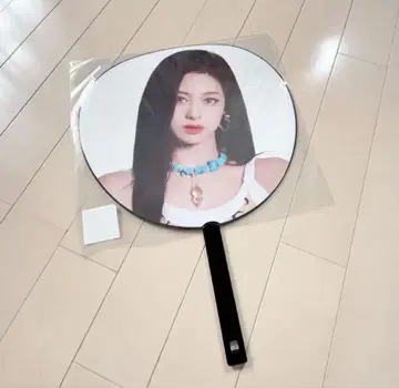 BABYMONSTER 아현 점보 부채