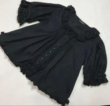핑크하우스 블랙 피코 프릴 블라우스