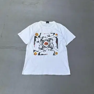 90s RED HOT CHLLI PEPPERS blood 반팔 티셔츠