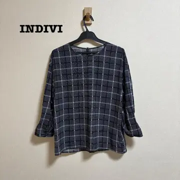 INDIVI 소매 턱 체크 무늬 블라우스
