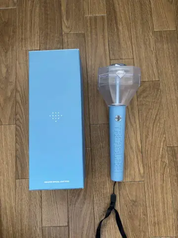 TREASURE 응원봉 블루 박스 포함