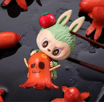 THE MONSTERS Wacky Mart 피규어 러브브 소시지