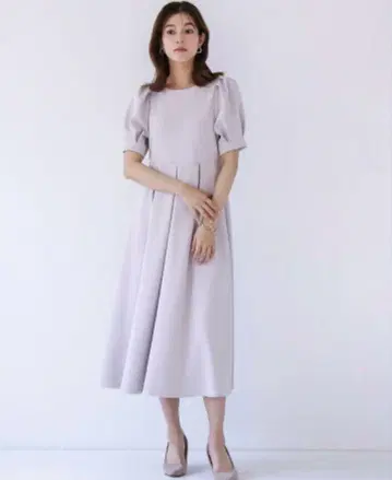 새상품급 화이트 조라 백 펄 원피스 L 사이즈