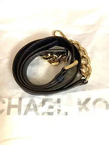 Michael kors 숄더 스트랩 네이비