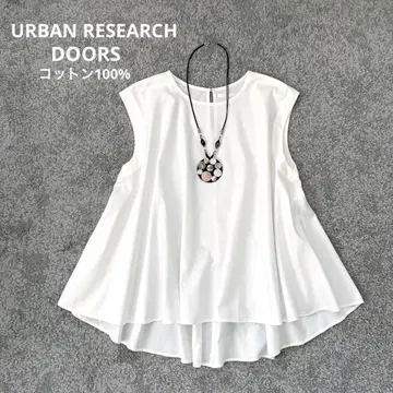 URBAN RESEARCH DOORS 슬리브리스 플레어 블라우스 화이트