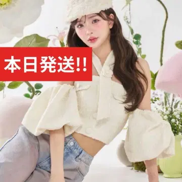 오늘 발송합니다 홀터넥 오프숄더 트위드 상의 미개봉