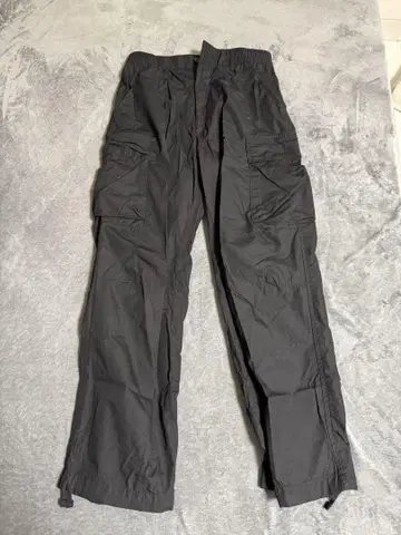 와이드 핏 카고 팬츠 S 블랙