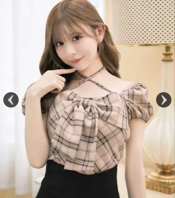 미셸 마카롱 빅 리본 블라우스 베이지 FREE