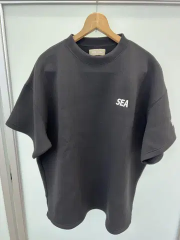 윈드 앤드 시 WDS-ES 카드보드 톱 블랙