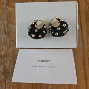 CHIEKO+ deco 귀걸이 BLACK