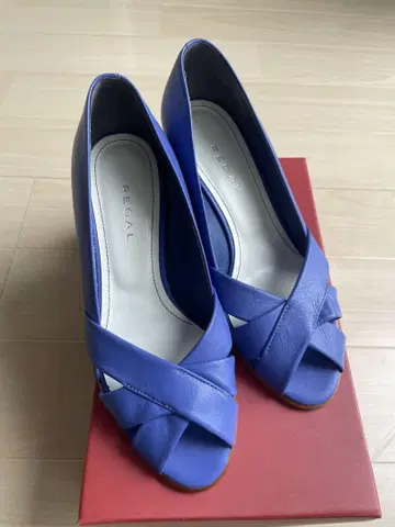 REGAL 오픈토 펌프스 24cm 파랑
