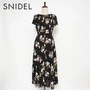 새상품급 SNIDEL 플라워 원피스 블랙 검정 사이즈 0*ED735