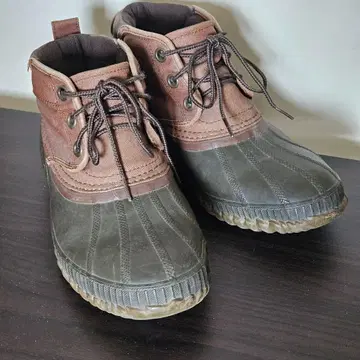 SOREL 미들 컷 스노우 부츠