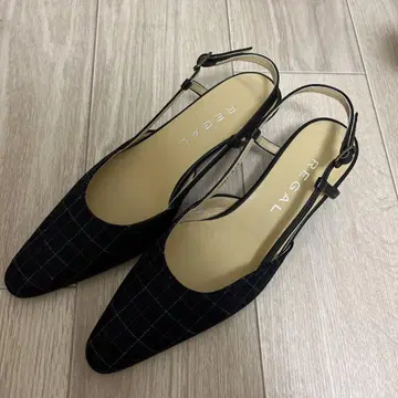 REGAL 스트랩 펌프스 로우 힐 22.5cm