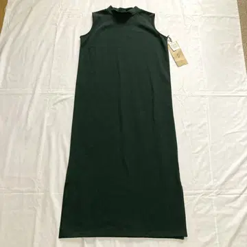 택 포함 필드 페어 슬리브리스 원피스 하이넥 그린 F