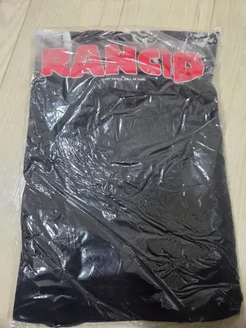 RANCID 블랙 티셔츠 그래픽 프린트