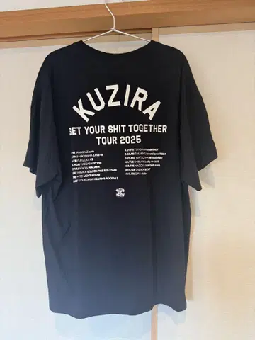 KUZIRA 티셔츠