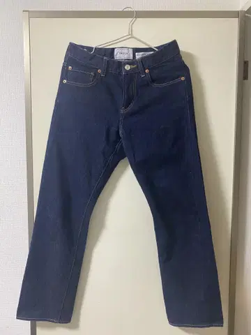 YAECA 스탠다드 데님 30