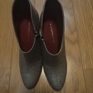 Washington 크로커다일 무늬 부츠 22.5cm