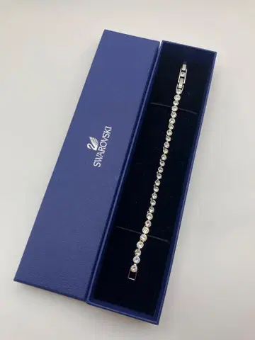 SWAROVSKI 스와로브스키 테니스 팔찌