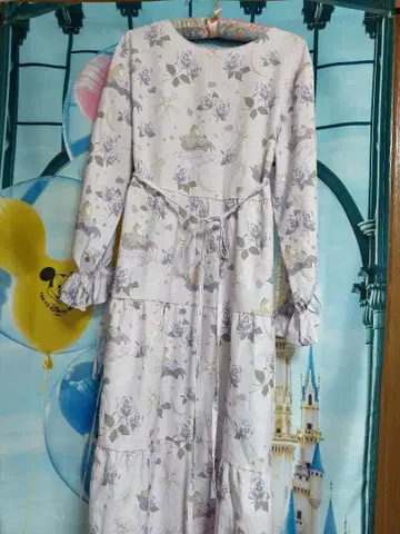 슬리핑 뷰티 꽃무늬 원피스