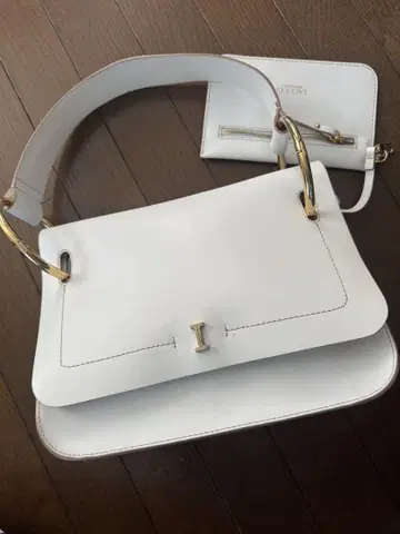 IACUCCI 이아쿠치 백 이탈리아