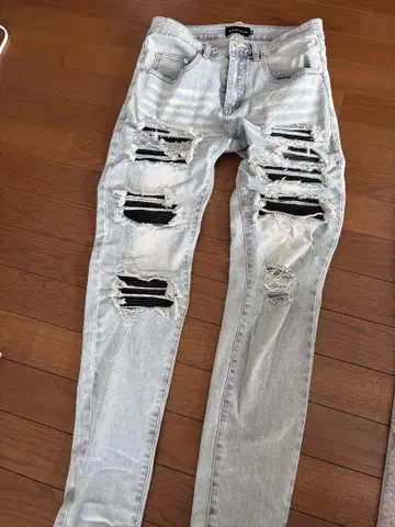 HESNTLS 데미지 스키니 데님 28