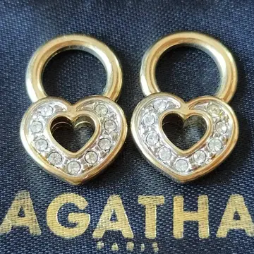 AGATHA 하트 참 크리스탈 포함