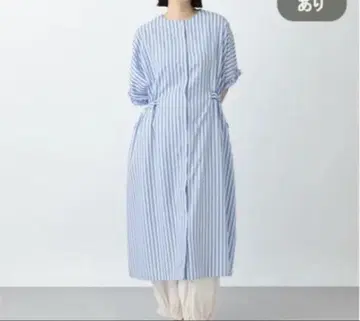 studio CLIP 내추럴 바이 스트라이프 드로스트 원피스