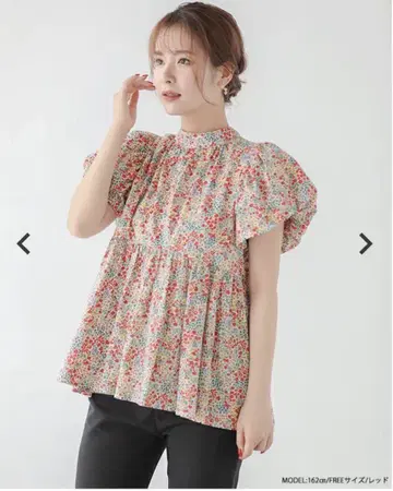 fitmore 꽃무늬 보타이 페플럼 블라우스 레드