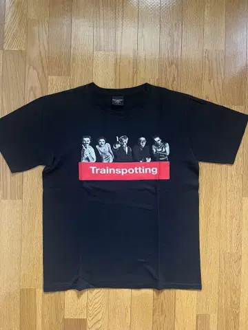 BROADWAY 티셔츠 'Trainspotting'