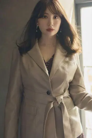 새상품급 Her lip to 하립투 베이지 합성 피혁 자켓 M