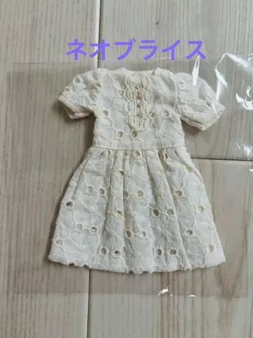 네오 브라이스 아웃핏 화이트 레이스 원피스 옷 갈아입기 의류 작가