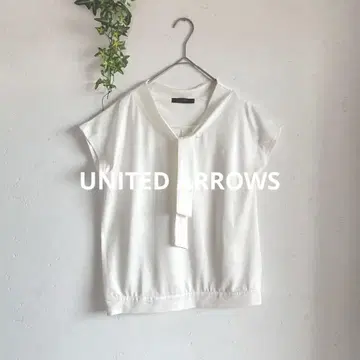 UNITED ARROWS 유나이티드 애로우즈 새상품급 보타이 풀오버