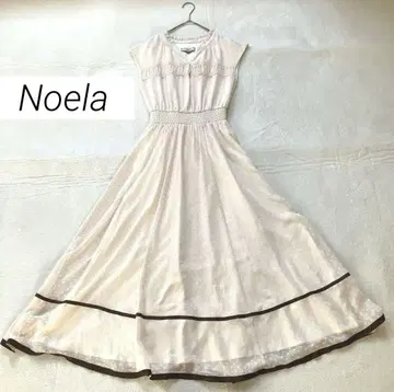 Noela 슬리브리스 롱 원피스 아이보리