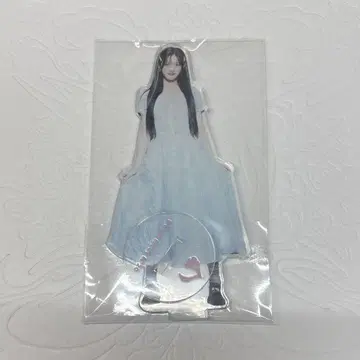 IVE 이소 아크릴 스탠드 DICON