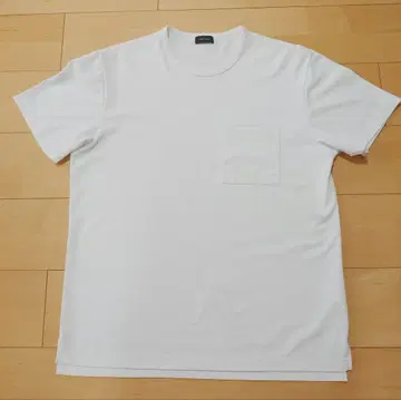 조셉옴 T셔츠 포켓 부착