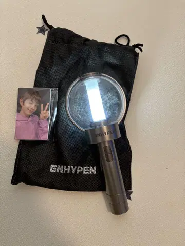 ENHYPEN 응원봉 및 트레이딩 카드