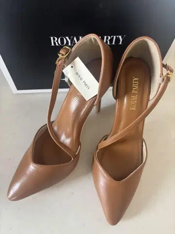 미사용 새상품 ROYAL PARTY 브라운 하이힐 펌프스 L 사이즈