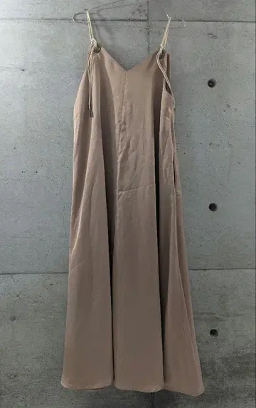 aclent 어깨끈 스트랩 맥시 원피스 포멀 원피스
