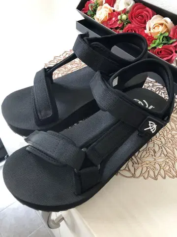 블랙 스포츠 샌들 플랫폼