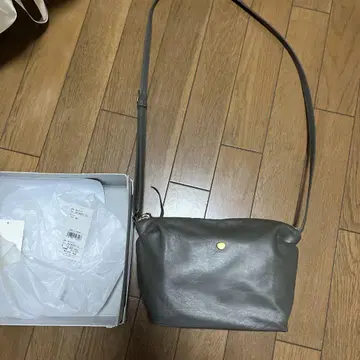 Neutral Gray 허스키 미니백