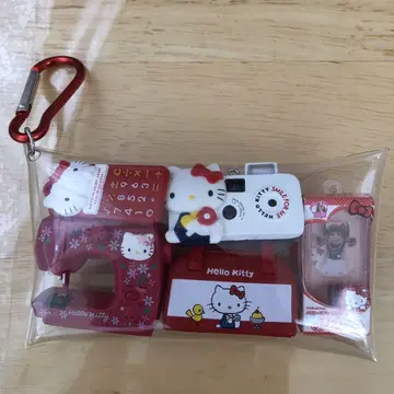 가챠 파우치 헬로키티 레트로